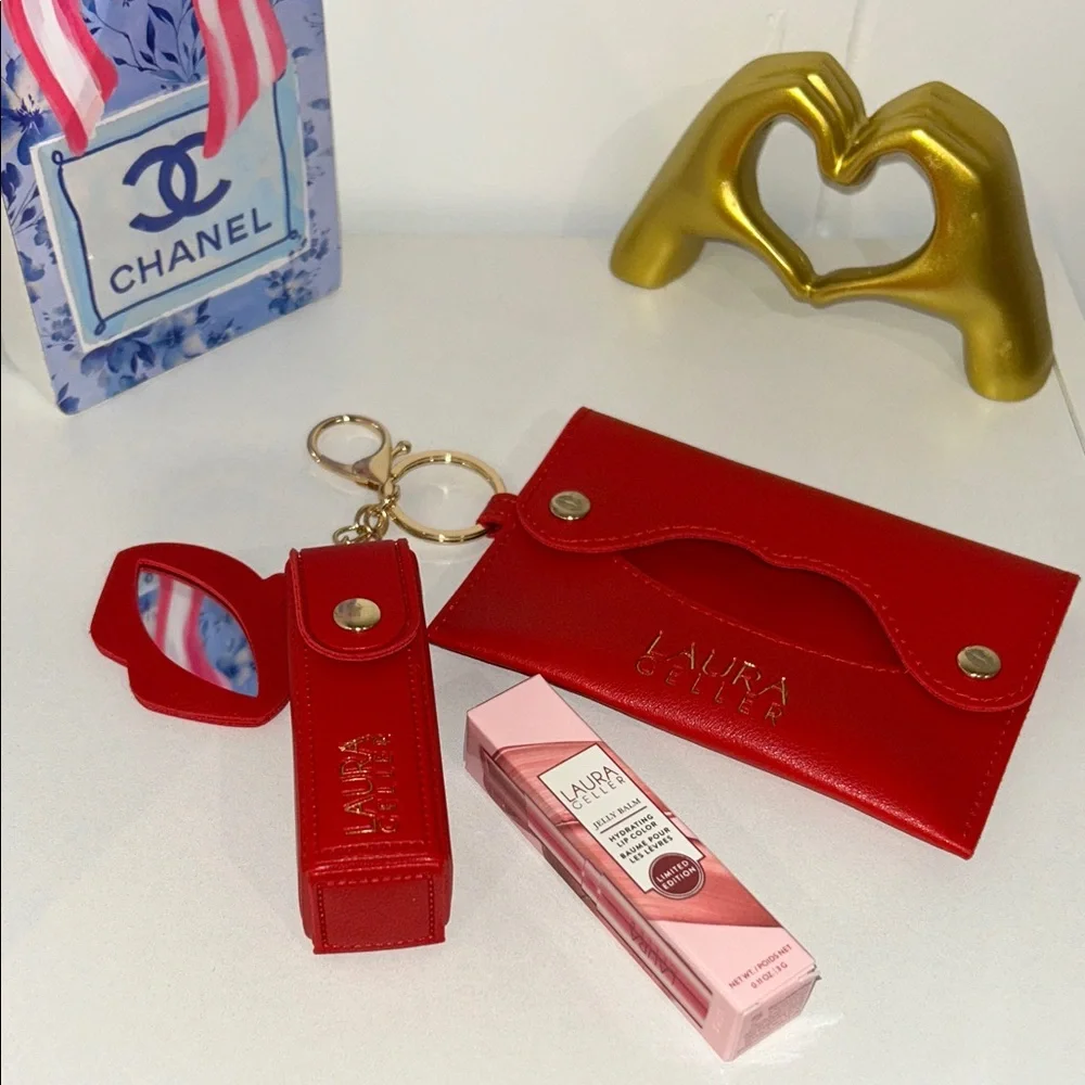 Laura Geller Limited Edition Tint-N-Tissue Lipstick & Tissue Holder Keychain Set - Picture 4 of 9